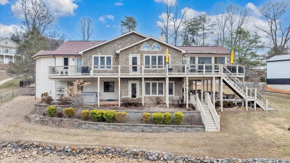 56 Brookside Ln, Moneta, VA 24121 - #1