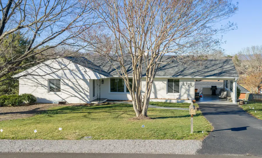 1719 Blair Rd Sw, Roanoke, VA 24015 - #3