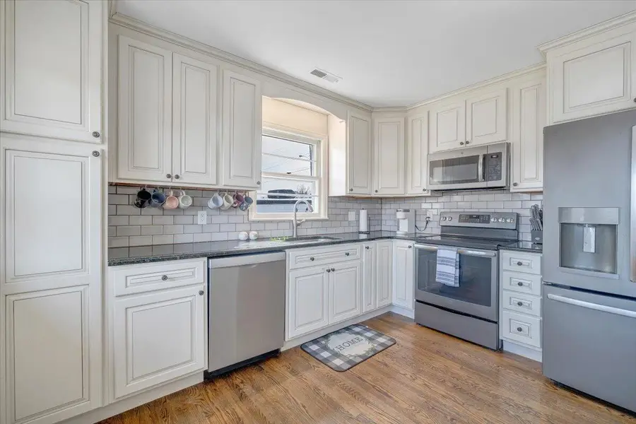 1541 Penley Blvd, Salem, VA 24153 - #2