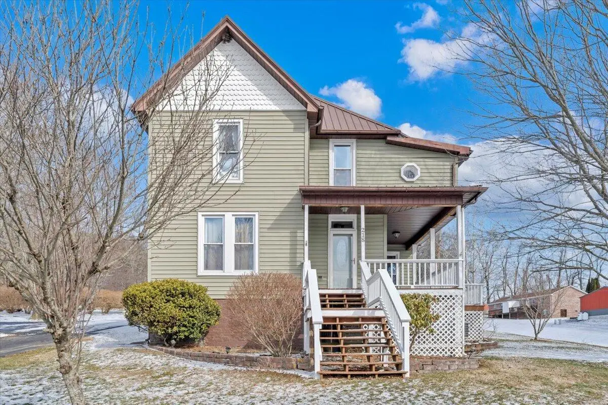 218 Richmond Ave Ave, Rural Retreat, VA 24368 - #1