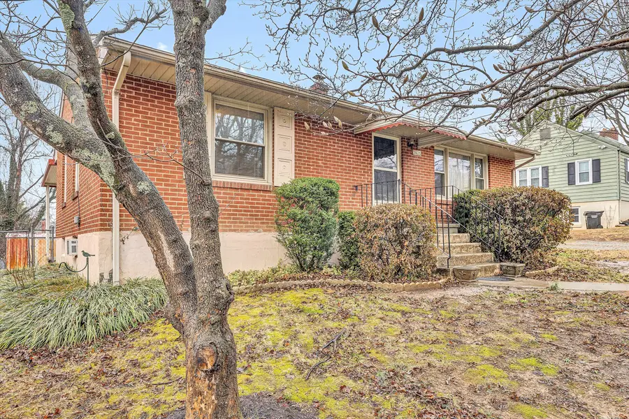 3625 Brandywine Ave, Roanoke, VA 24018 - #3