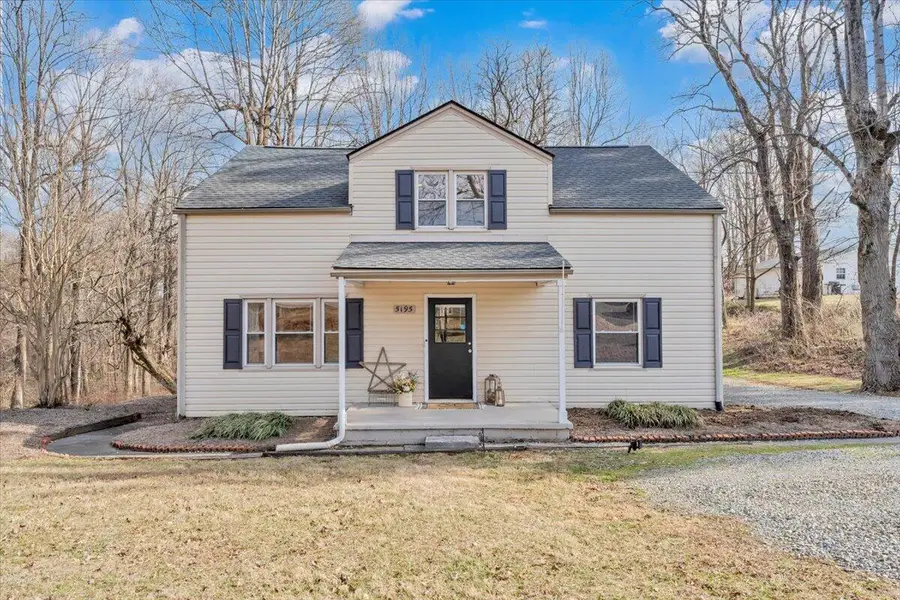 5195 Franklin St, Rocky Mount, VA 24151 - #2