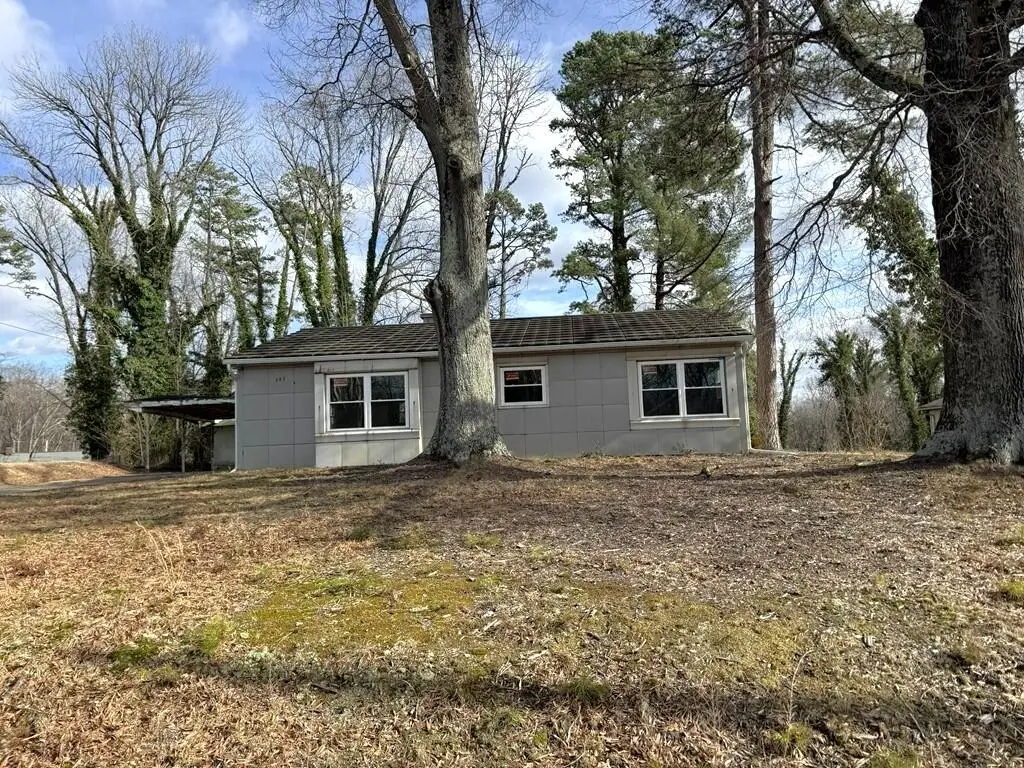 707 Auburn Pl, Martinsville, VA 24112 - #1