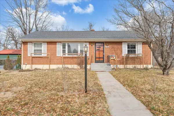 5001 Hildebrand Rd Nw, Roanoke, VA 24012