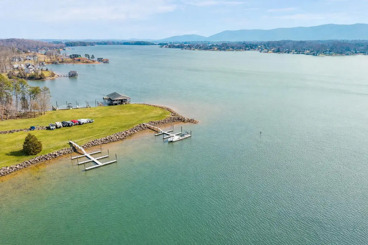 17 Alpine Dr, Union Hall, VA 24176 - #1