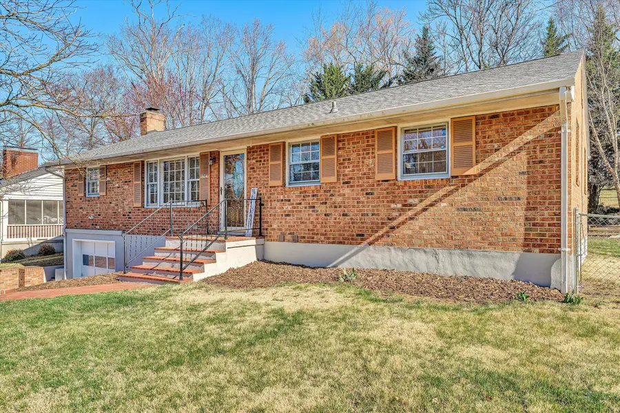 3424 Westmoreland Dr, Roanoke, VA 24018 - #3