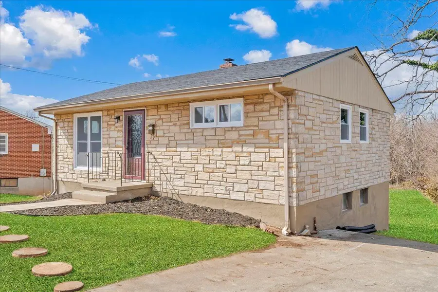 2410 Avalon Ave Nw, Roanoke, VA 24012 - #2