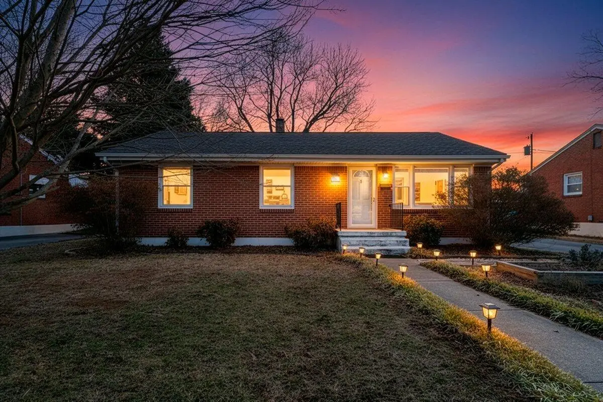 139 Hurst Ave Ne, Roanoke, VA 24012 - #1