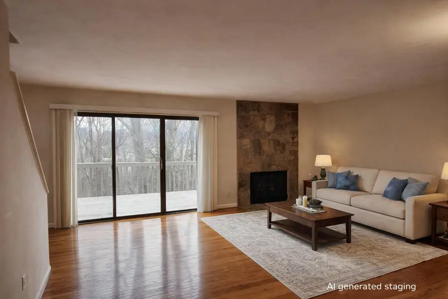 3363 Londonderry Ln, Roanoke, VA 24018 - #2