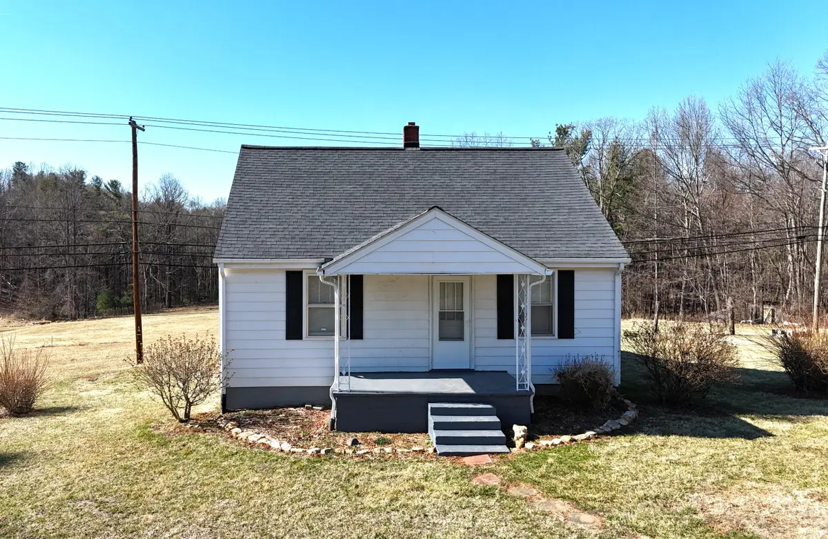 376 Southside Dr, Rocky Mount, VA 24151 - #1