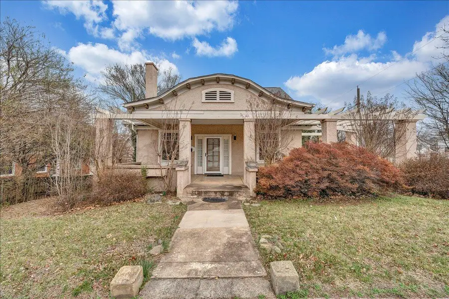 2117 Brandon Ave Sw, Roanoke, VA 24015 - #2