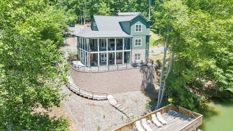 212 Driftwood Ct, Moneta, VA 24121 - #2