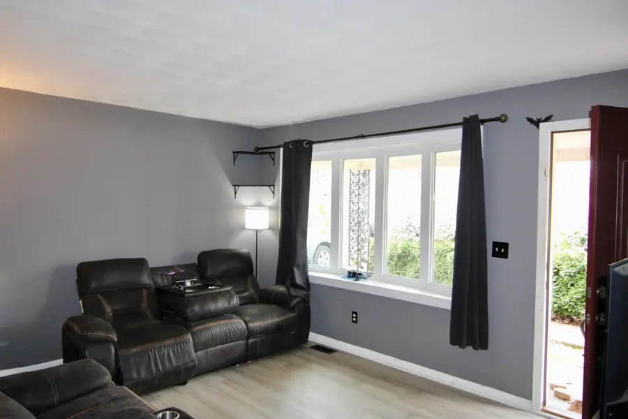 108 Maple Ridge Ct, Vinton, VA 24179 - #2