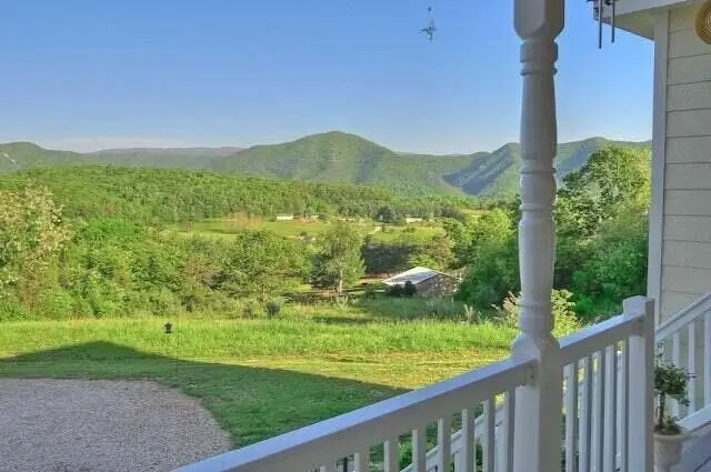 120 Spring Ridge Ln, Fairfield, VA 24435 - #3