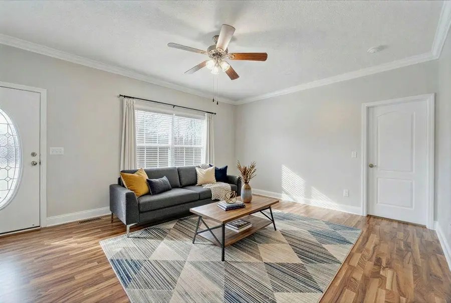 5300 Ponderosa Dr, Roanoke, VA 24019 - #2