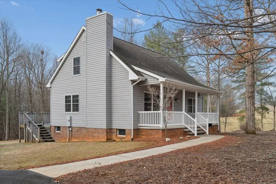 2064 Parker Rd, Bedford, VA 24523 - #2