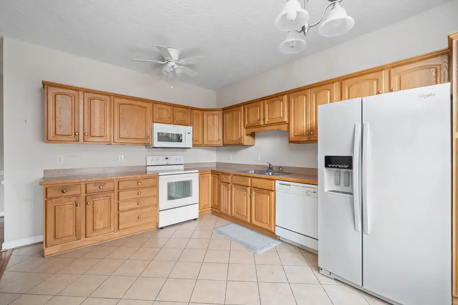 117 Berkley Ct, Troutville, VA 24175 - #3