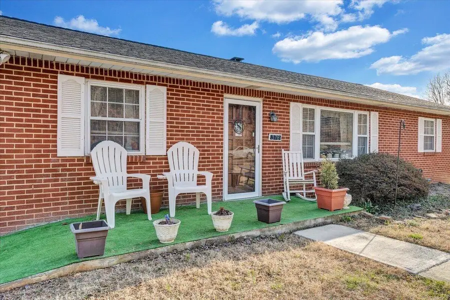 378 Archway Rd, Blue Ridge, VA 24064 - #3