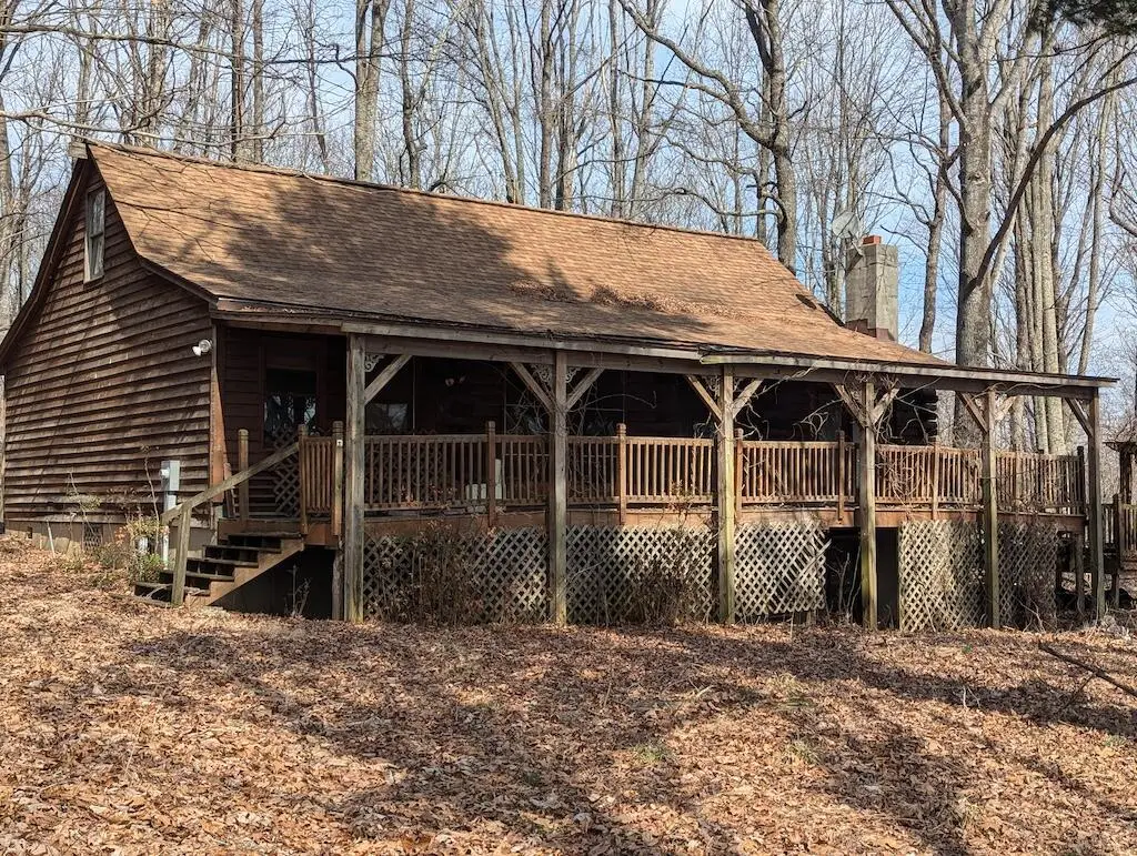 1704 Coles Knob Rd Ne, Pilot, VA 24138 - #1