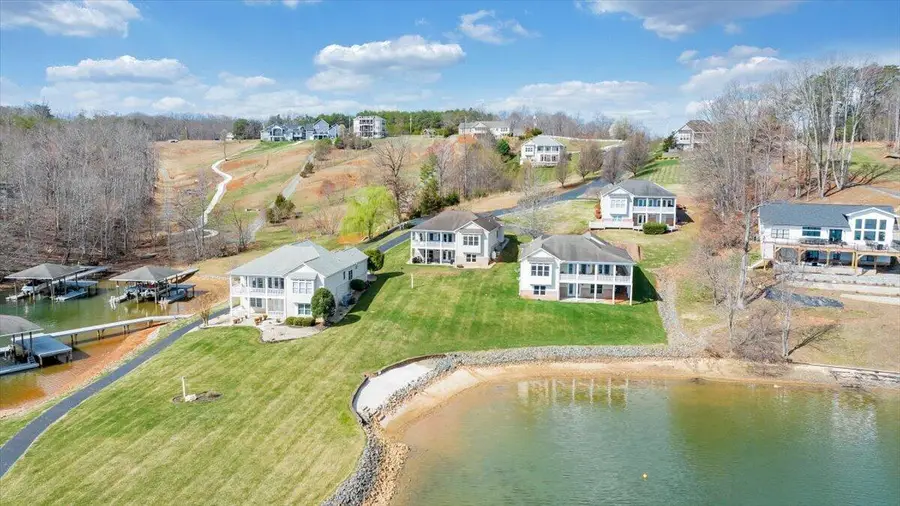 97 Lighthouse Ln, Moneta, VA 24121 - #3