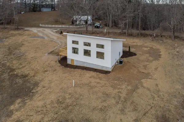 320 Grace Ln Ne, Riner, VA 24149