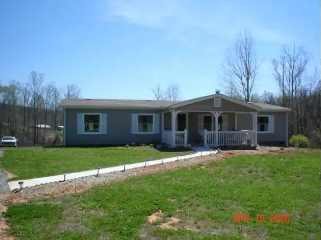 6418 Lawyers Rd, Evington, VA 24550 - #1