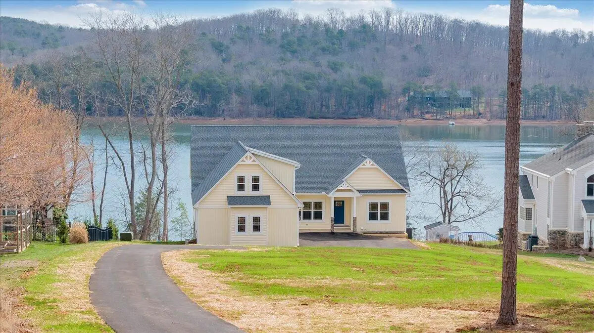 86 Dalton Ln, Lynch Station, VA 24571 - #1