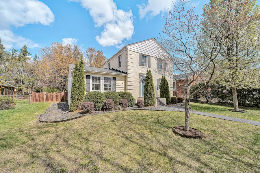 2405 Windsor Ave Sw, Roanoke, VA 24015 - #2