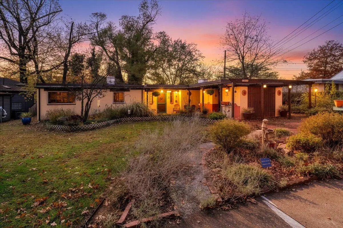 1114 Carolina Ave, Salem, VA 24153 - #1