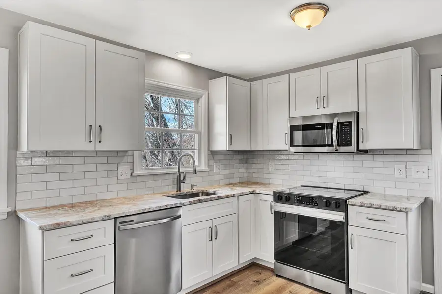 6420 Nell Dr, Roanoke, VA 24019 - #2