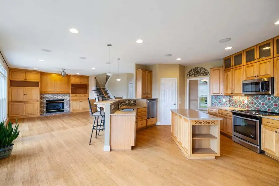 2229 River Oaks Dr, Salem, VA 24153 - #2