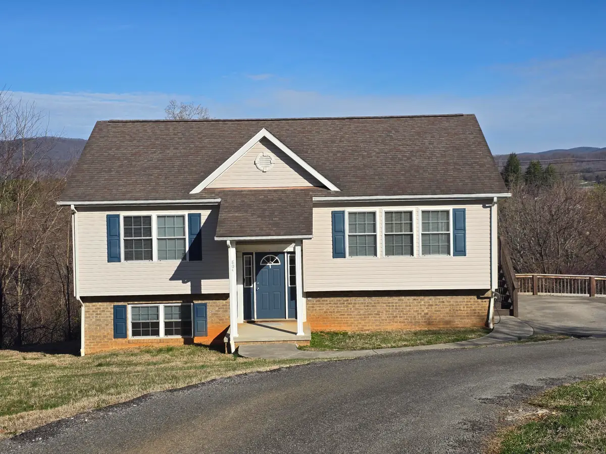 804 Aster St, Roanoke, VA 24019 - #1