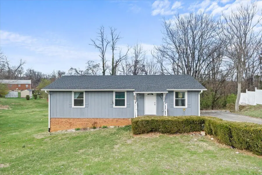 2633 Springhill Dr Nw, Roanoke, VA 24017 - #3