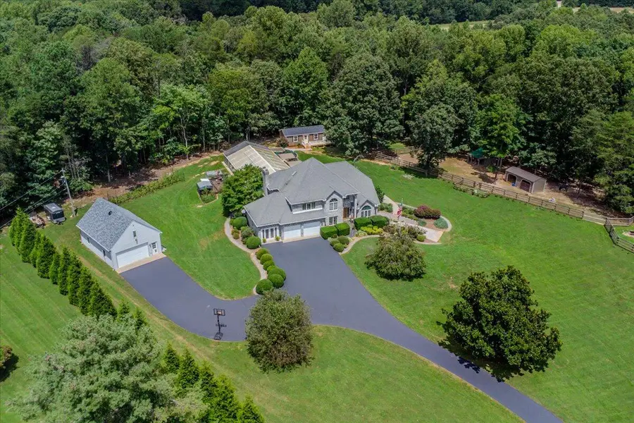 1193 Yarrow Rd, Bedford, VA 24523 - #2