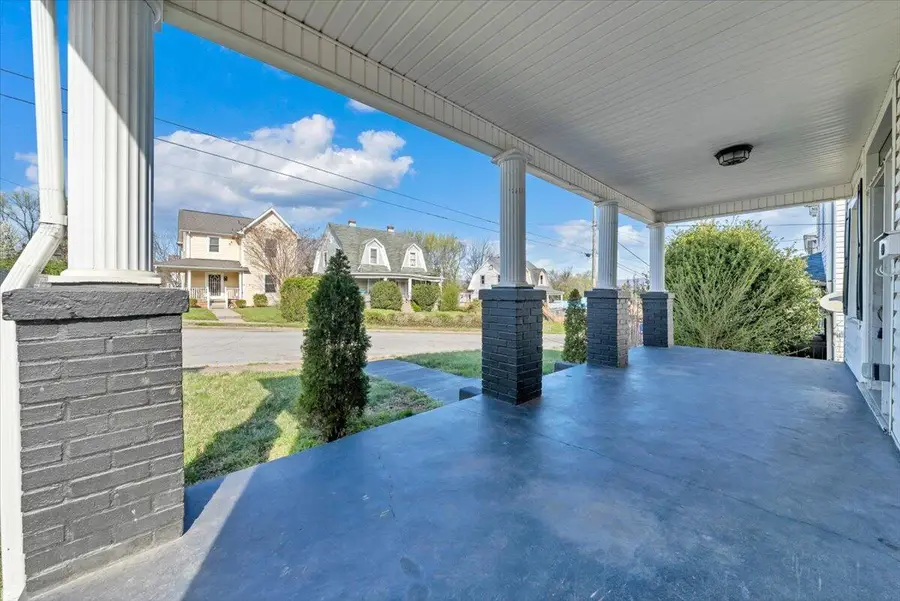 112 14th St Sw, Roanoke, VA 24016 - #3