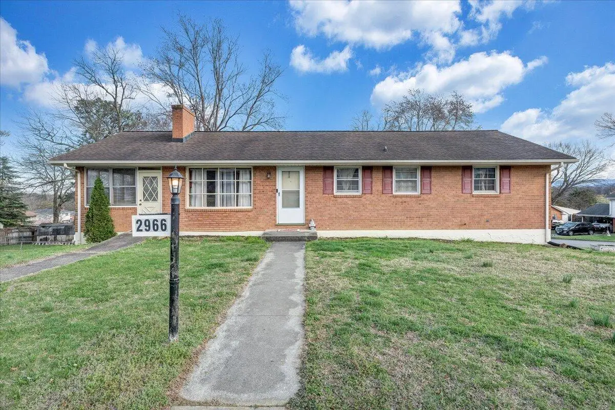 2966 Neil Dr, Roanoke, VA 24019 - #1