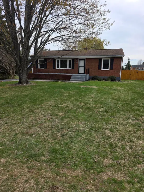 1150 Starmount Ave, Roanoke, VA 24019