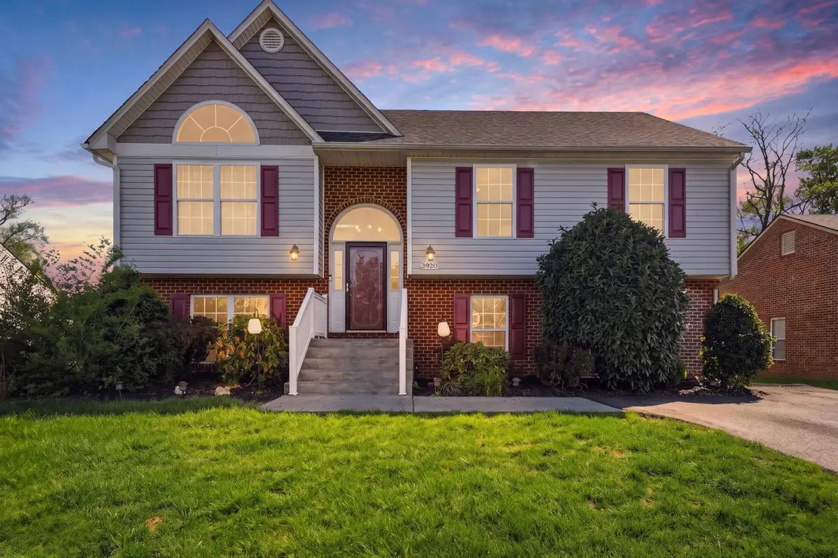5920 Carolina Trl, Roanoke, VA 24019 - #1