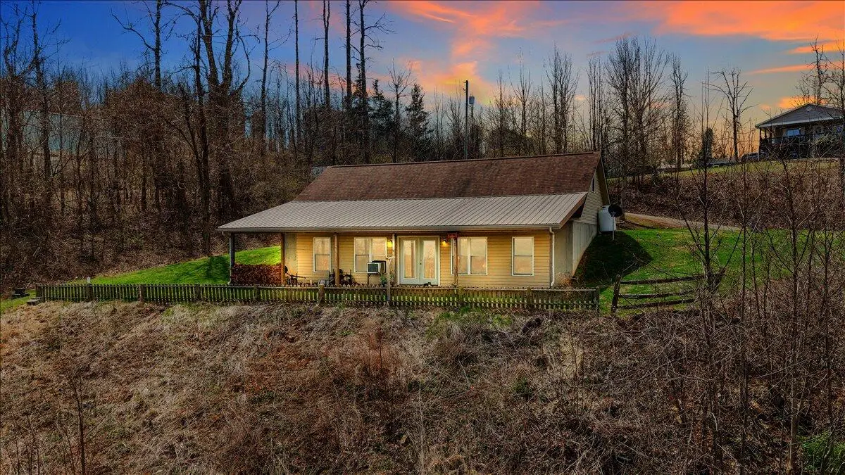 50 Doe Valley Dr Se, Copper Hill, VA 24079 - #1