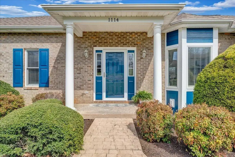 1114 8th Fairway Ln, Huddleston, VA 24104 - #3