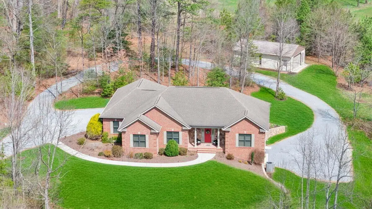 1885 Patrick Ln, Salem, VA 24153 - #1