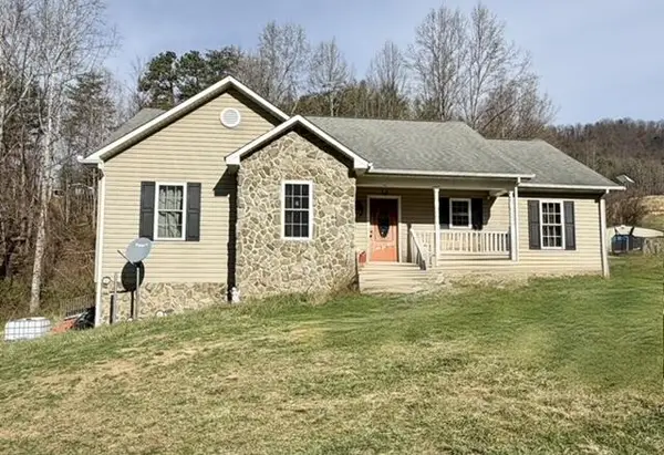 6267 Dillons Mill Rd, Callaway, VA 24067