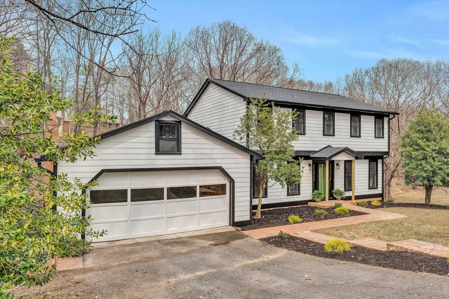 2825 Fairway Forest Dr, Salem, VA 24153 - #3