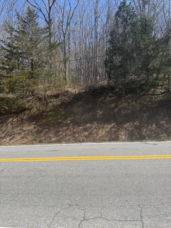 000 Narrow Passage Rd, Eagle Rock, VA 24085