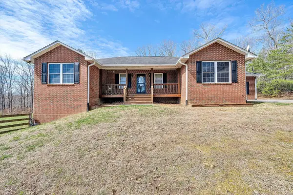 175 White Deer Trl, New Castle, VA 24127