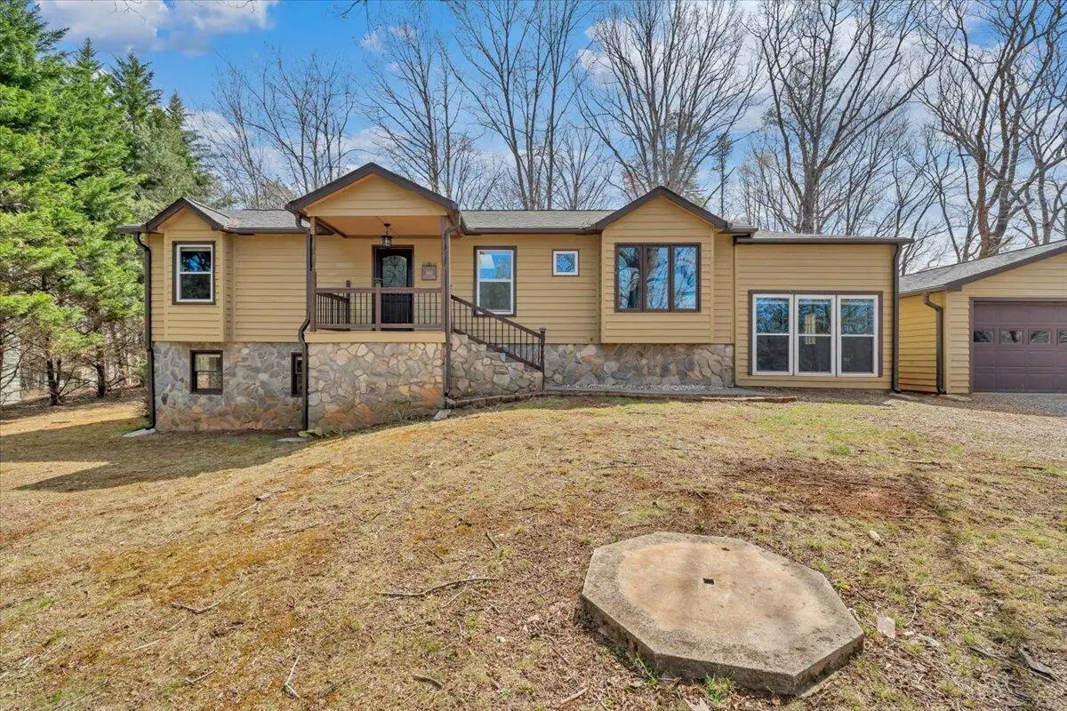 80 Walnut Landing Cir, Hardy, VA 24101 - #1