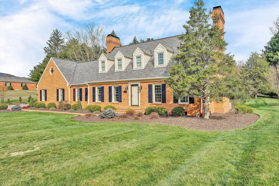 730 Glebe Rd, Daleville, VA 24083 - #2