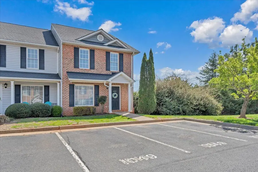 1049 Haymore Dr, Moneta, VA 24121 - #2