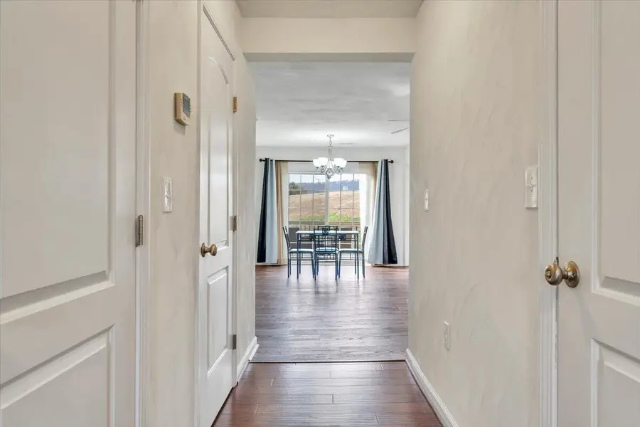 6810 Village Green Dr, Roanoke, VA 24019 - #3