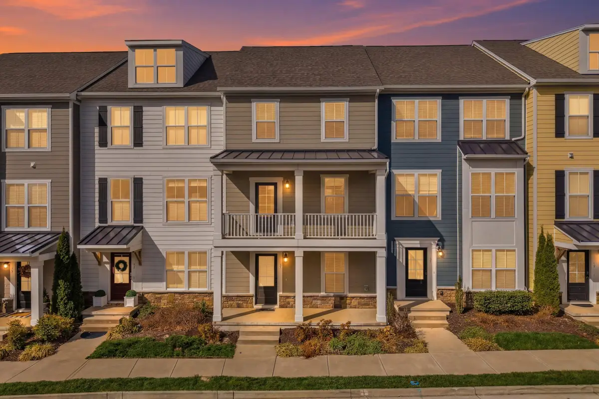 47 Broad St, Daleville, VA 24083 - #1